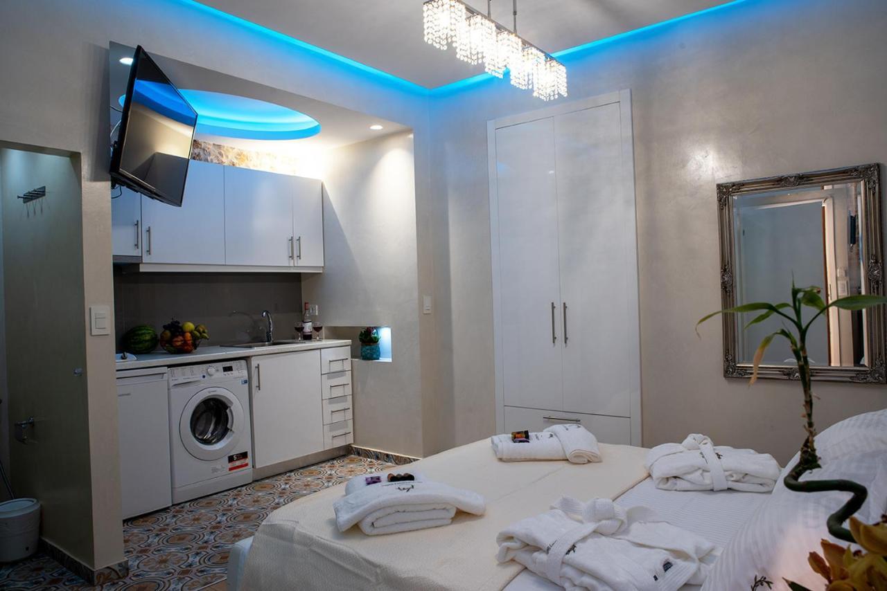 Edward Luxury Suites 干尼亞 外观 照片