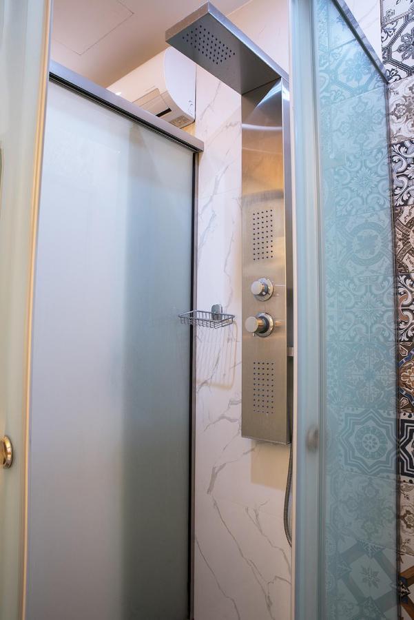 Edward Luxury Suites 干尼亞 外观 照片