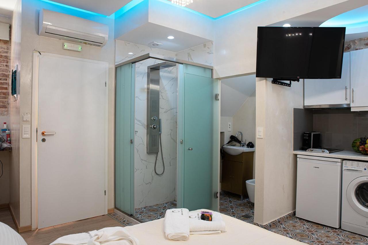 Edward Luxury Suites 干尼亞 外观 照片